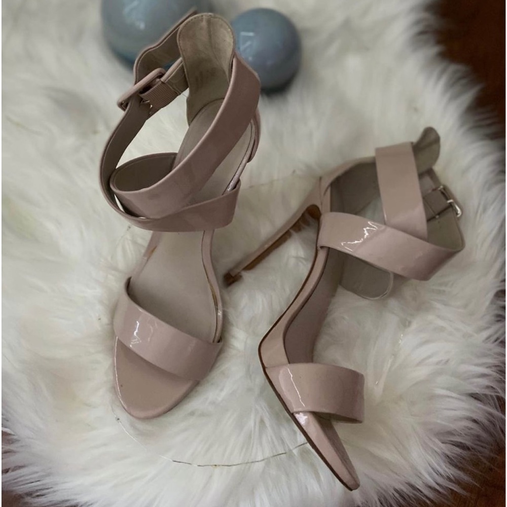 Aldo brand shoe, high heels, cream color size 8.